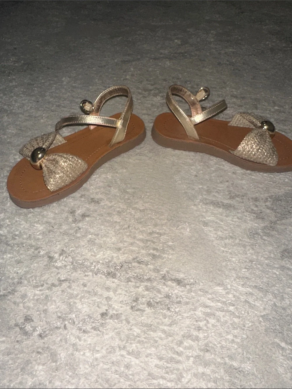 Steve Madden Girls Metallic Gold Bow Sandals